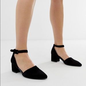 Vagabond Mya Ankle Strapped Heels. NEW!